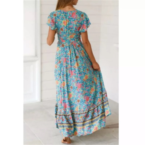 ❤️ 💕2 DAY SALE💕❤️
 floral wrap dress, women’s - Picture 3 of 4